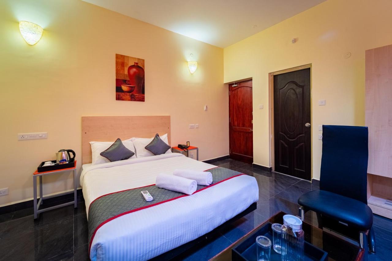 Sornalaxmi Residency Pondicherry Eksteriør bilde